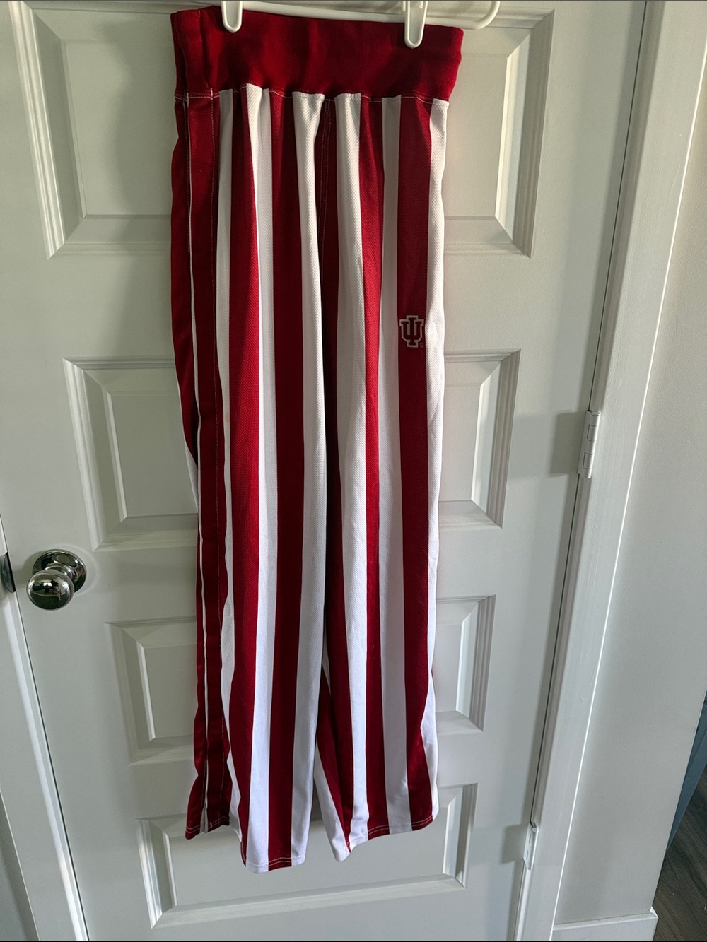 Taylor Red White Athletic PANTS SNAP SIDE TEAR AWAY IU BASKETBALL INDIANA XS men